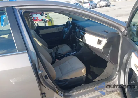 2016 Toyota Corolla Le Plus z USA, uszkodzony, nr VIN 2T1BPRHE0GC736610